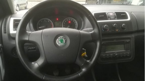 Skoda Roomster - 1 .4i-16V STYLE inclusief Autogasinstallatie (LPG-G3) - 1