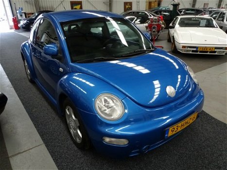 Volkswagen New Beetle - 2.0 Highline Airco Stuurbekrachting - 1