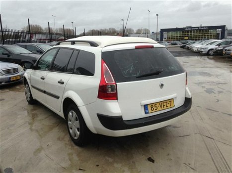 Renault Mégane - Megane 1.5 dCi Expression - 1