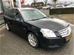 Cadillac BLS - 1.9D Sport Luxury AIRCO- CRUISE - NAVI - NW APK - 6 MND GAR - € 7.490 Auto in goede s - 1 - Thumbnail