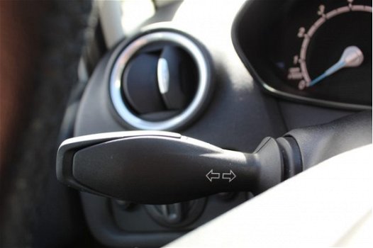 Ford Fiesta - 1.0 Style Airco , Navigatie , Bluetooth - 1