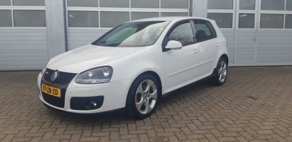 Volkswagen Golf - 2.0 GTI 200PK NAVI CLIMA CRUISE - 1