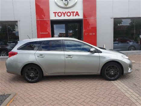 Toyota Auris - TS 1.8 Hybrid Lease Plus CVT 136pk - 1