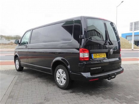 Volkswagen Transporter - 140 pk 16