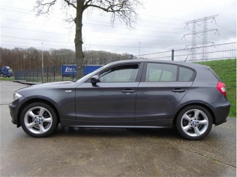 BMW 1-serie - 118i High Executive 5-DRS *I.Z.G.ST - 1