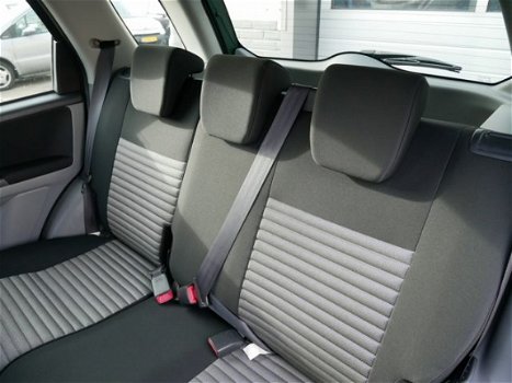 Suzuki SX4 - 1.6 AWD Comfort Airco, Elekt Pakket - 1