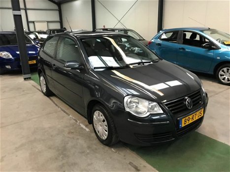 Volkswagen Polo - 1.2-12V Optive AIRCO/NAP/APK - 1