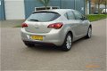 Opel Astra - 1.6 Cosmo AUTOMAAT - 1 - Thumbnail