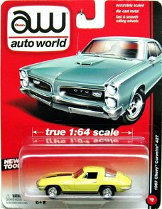 1:64 Autoworld Chevrolet Corvette Stingray 1967 geel