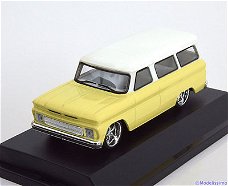 1:43 Greenlight Chevrolet Suburban 1966 SUV wagon