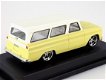 1:43 Greenlight Chevrolet Suburban 1966 SUV wagon - 3 - Thumbnail