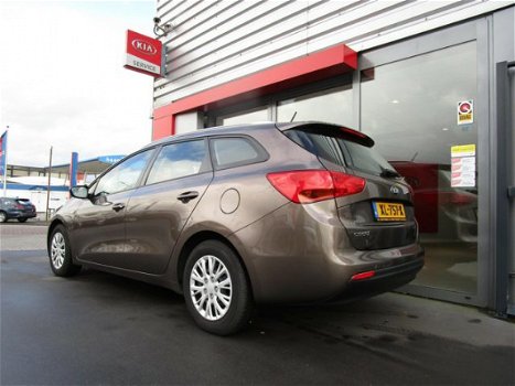 Kia Cee'd - 1.4 Comfort 7 JAAR GARANTIE - 1