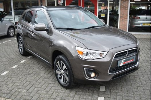 Mitsubishi ASX - 1.6i panoramadak/navigatie/parkeersensoren - 1