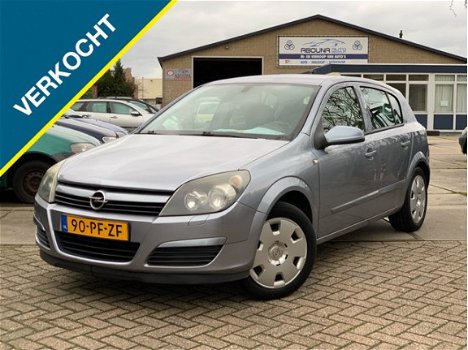 Opel Astra - 1.7 CDTi Enjoy/Airco/CruiseC/Nieuwe APK - 1