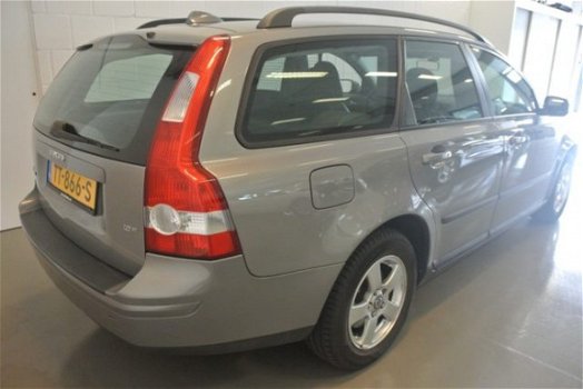 Volvo V50 - 1.8 ECC /Cruise/Dakrails/ LM/ Stoelverw./ bj. 2007 - 1