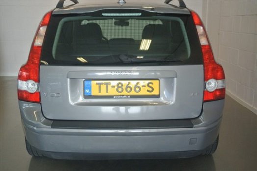 Volvo V50 - 1.8 ECC /Cruise/Dakrails/ LM/ Stoelverw./ bj. 2007 - 1