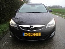 Opel Astra Sports Tourer - 1.4 Turbo Cosmo naviagtie trekhaak