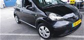 Toyota Aygo - 1.0-12V Airco/Elek pakk/Nw APK/Garantie - 1 - Thumbnail