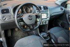 Volkswagen Polo - 1.4 TDI BlueMotion NAVI PDC V+A NL AUTO NAP