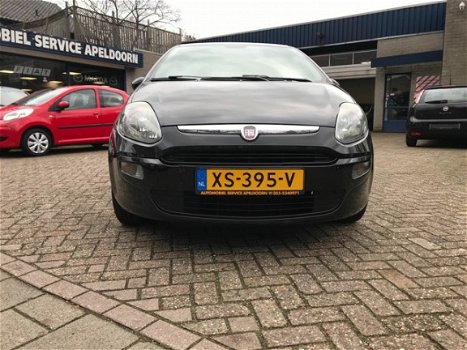 Fiat Punto Evo - 1.4 Dynamic * ELEK. PAKKET / AIRCO / STUURBEKR. / LMV - 1