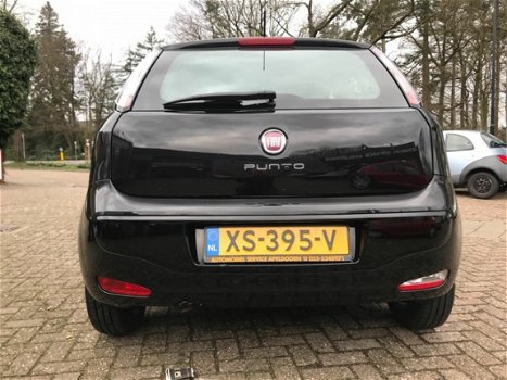 Fiat Punto Evo - 1.4 Dynamic * ELEK. PAKKET / AIRCO / STUURBEKR. / LMV - 1