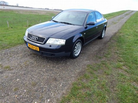 Audi A6 - 2.4 5V Advance Meeneemprijs - 1