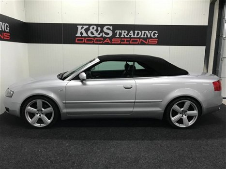 Audi A4 Cabriolet - 3.0 V6 Exclusive Youngtimer 19inch RS6 velgen - 1