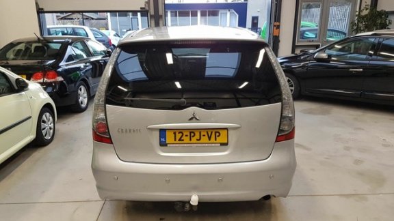 Mitsubishi Grandis - 2.4-16V Invite - 7persoons, Clima, Cruise, PDC - 1