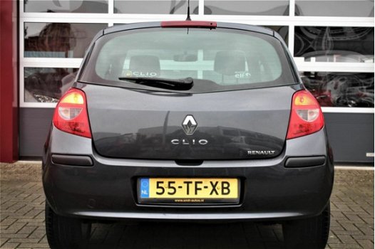 Renault Clio - 1.4-16V Expression l Airco l Elektrische ramen l LMV l - 1