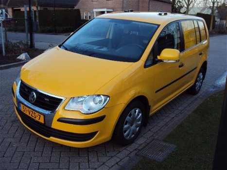 Volkswagen Touran - VAN 1.9 TDI 105PK, APK maart 2020 - 1