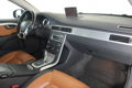 Volvo V70 - 2.4 D5 Inscription, Automaat, Opendak, Navigatie, Leder - 1 - Thumbnail