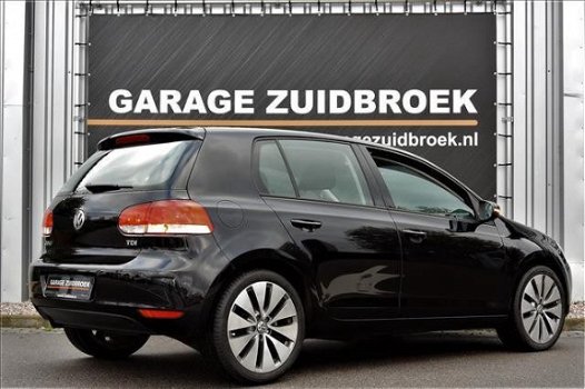 Volkswagen Golf - 1.6 TDI Sport NAVI RNS 510 AIRCO PDC ZUINIG 4-DEURS - 1