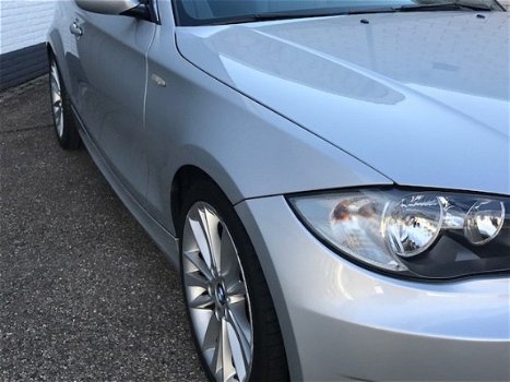 BMW 1-serie Cabrio - 125I HIGH EXECUTIVE 6 cil. 218 PK Nu van € 15500, 00 voor € 14000, 00 meeneempr - 1