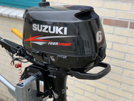 Suzuki 6PK 4 takt korstaart - 1