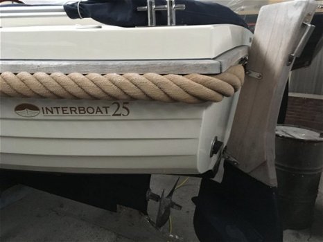 Interboat 25 Semi Cabin - 5