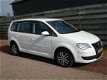 Volkswagen Touran - 1.9 TDI Comfortline Automaat, Navi - 1 - Thumbnail