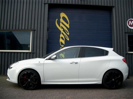 Alfa Romeo Giulietta - 1.7 TBi Quadrifoglio Verde - 1