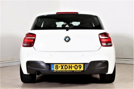 BMW 1-serie - 116i EXECUTIVE AUTOMAAT M-PAKKET NAVI SPORTSTOELEN PDC CRUISE XENON LMV18 1e EIGENAAR - 1