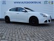 Alfa Romeo Giulietta - 2.0 JTDm Distinctive TREKHAAK-PDC - 1 - Thumbnail