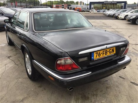 Jaguar Sovereign - 4.0 V8 Aut - 1