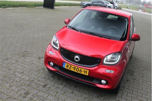 Smart Forfour - 0.9 Turbo Automaat | Airconditioning | Parkeersensoren | - 1