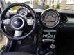 Mini Mini Cooper - 1.6 business line 2011 Kilometers N.A.P dealer onderhouden Airco - 1 - Thumbnail