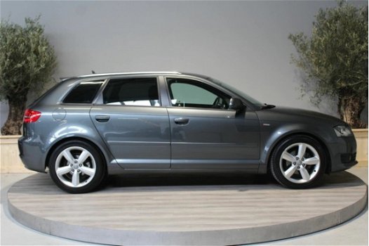 Audi A3 Sportback - 1.4 TFSI S-edition 2009/ NAP/ Navi/ Cruise/ Clima/ Xenon-Led/ Elek. Ramen + Spie - 1