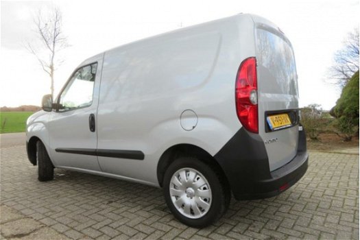 Opel Combo - 1.4i Benzine met Schuifdeur en Opties - 1