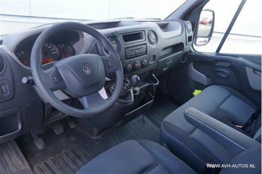 Renault Master - T33 2.3 dCi L2H2 Générique DC - 1