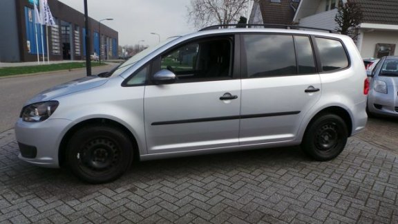 Volkswagen Touran - 1.6 TDI Van/Grijs kenteken Navi, Airco, Cruis, Pdc - 1