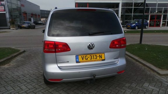 Volkswagen Touran - 1.6 TDI Van/Grijs kenteken Navi, Airco, Cruis, Pdc - 1