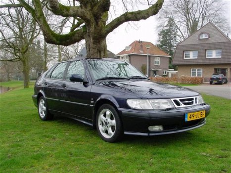 Saab 9-3 - 2.0T S Business Edition - 1