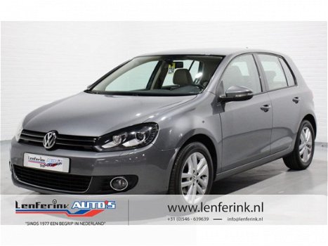 Volkswagen Golf - 1.6 TDI Highline Automaat, PDC, Navi, Leder, Xenon, Vol Opties - 1