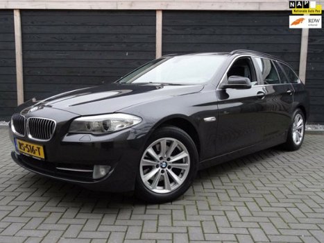 BMW 5-serie Touring - 520d Executive HANDELS / EXPORT PRIJS Leder/trekhaak elec./ 17